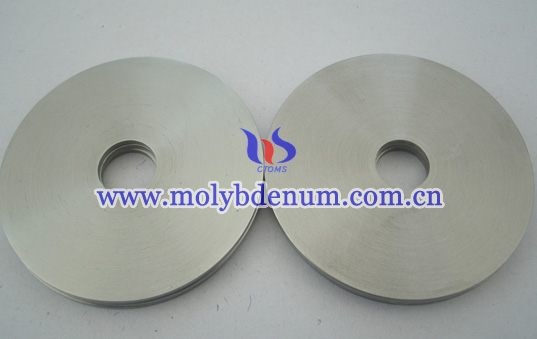 Round Molybdenum Sputtering Target Picture